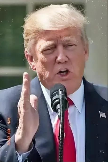 特朗普这步回应太急了！枪声还在华盛顿希尔顿酒店大堂里回响，特朗普就已经把结论摆上