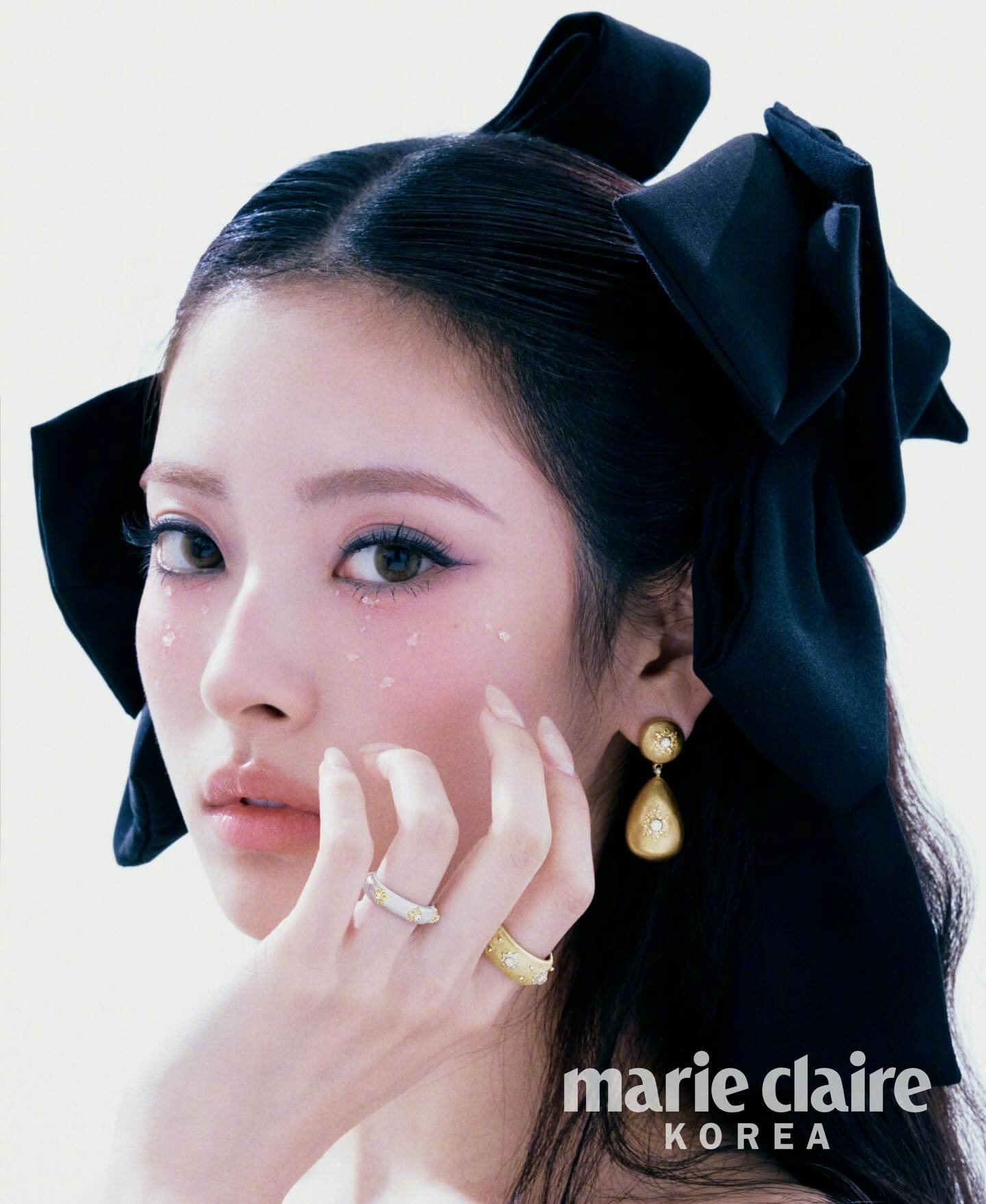 【Theqoo】MEOVV ANNA x Marie Claire Korea一