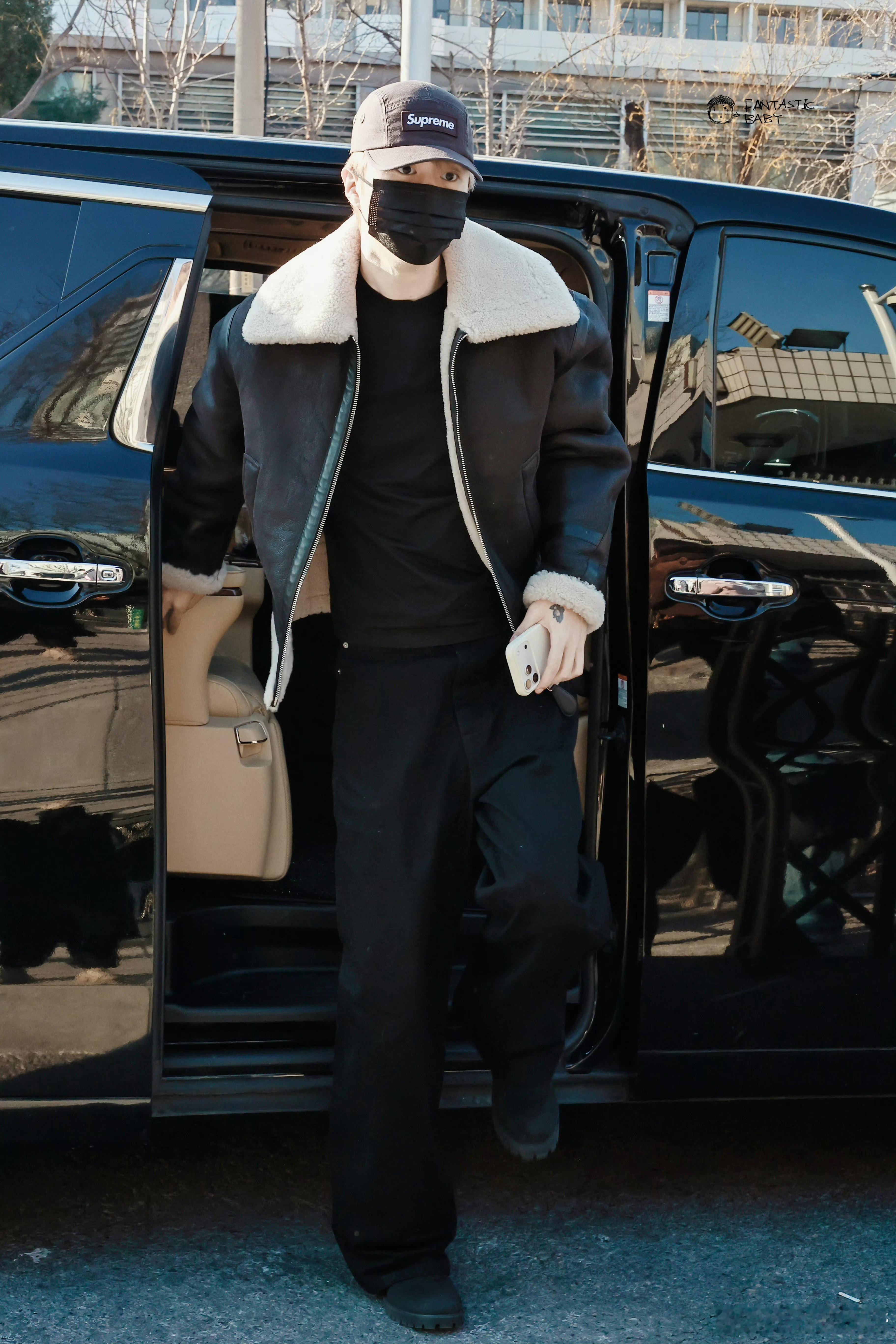 范丞丞现身马年春晚彩排范丞丞现身马年春晚彩排，期待根正苗红的范丞丞。图源见水印侵