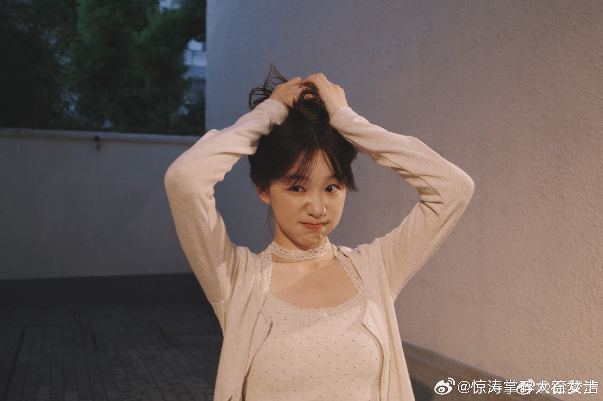 徐梦洁特别主演徐梦洁王碧好再会 王碧好与观众再会，徐梦洁特别主演，以精湛演技，诠