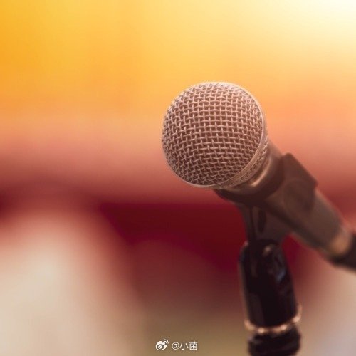 台湾省全国人大代表畅想祖国完全统一看到台湾省代表畅谈统一，真心触动。两岸本就是打