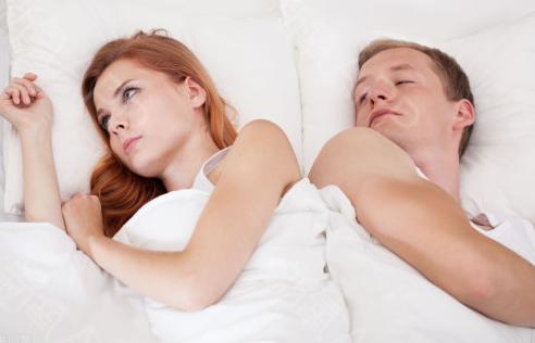 备孕一年还没怀上，建议先查这3项
 
备孕一年还没动静，很多人第一反应是：是不是