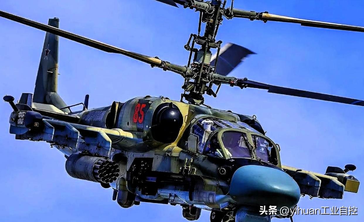 来自俄罗斯的信源显示，一架卡-52“短吻鳄”武装直升机在夜间执行拦截乌军无人机任