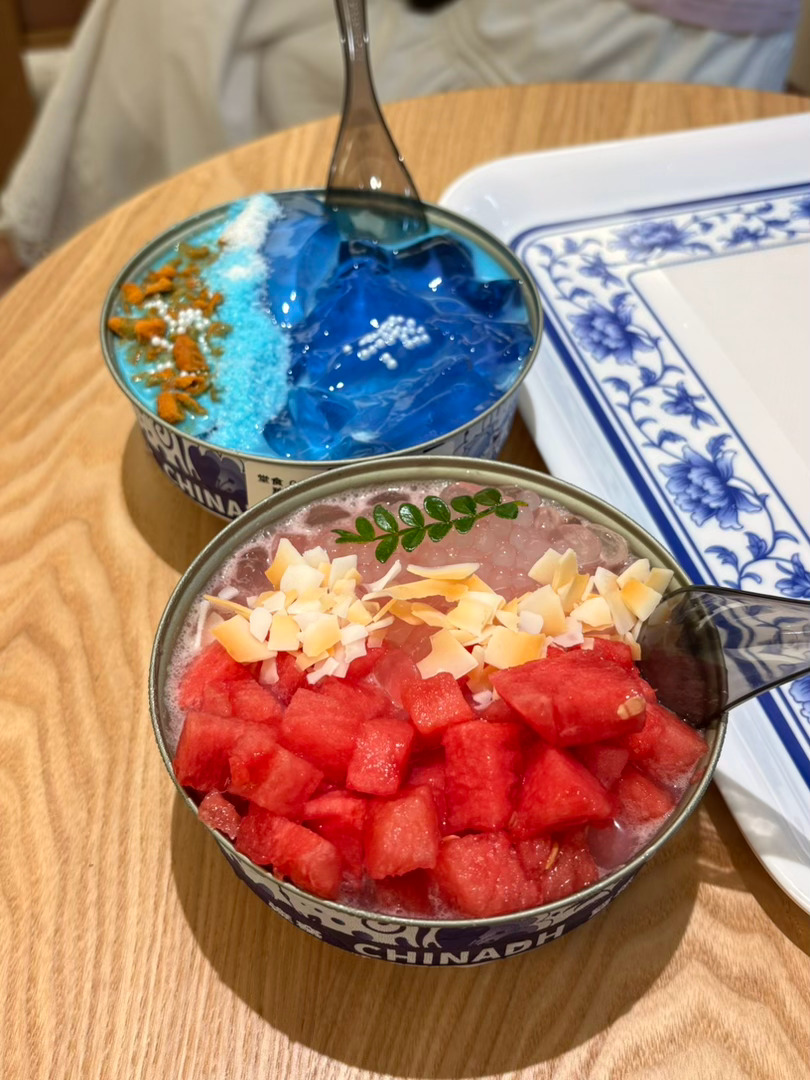 📍李小嬷瓷窑豆花天气热了都不想吃饭于是来喝冰沙豆花 顺带吃个晚饭怡崽美食我的美