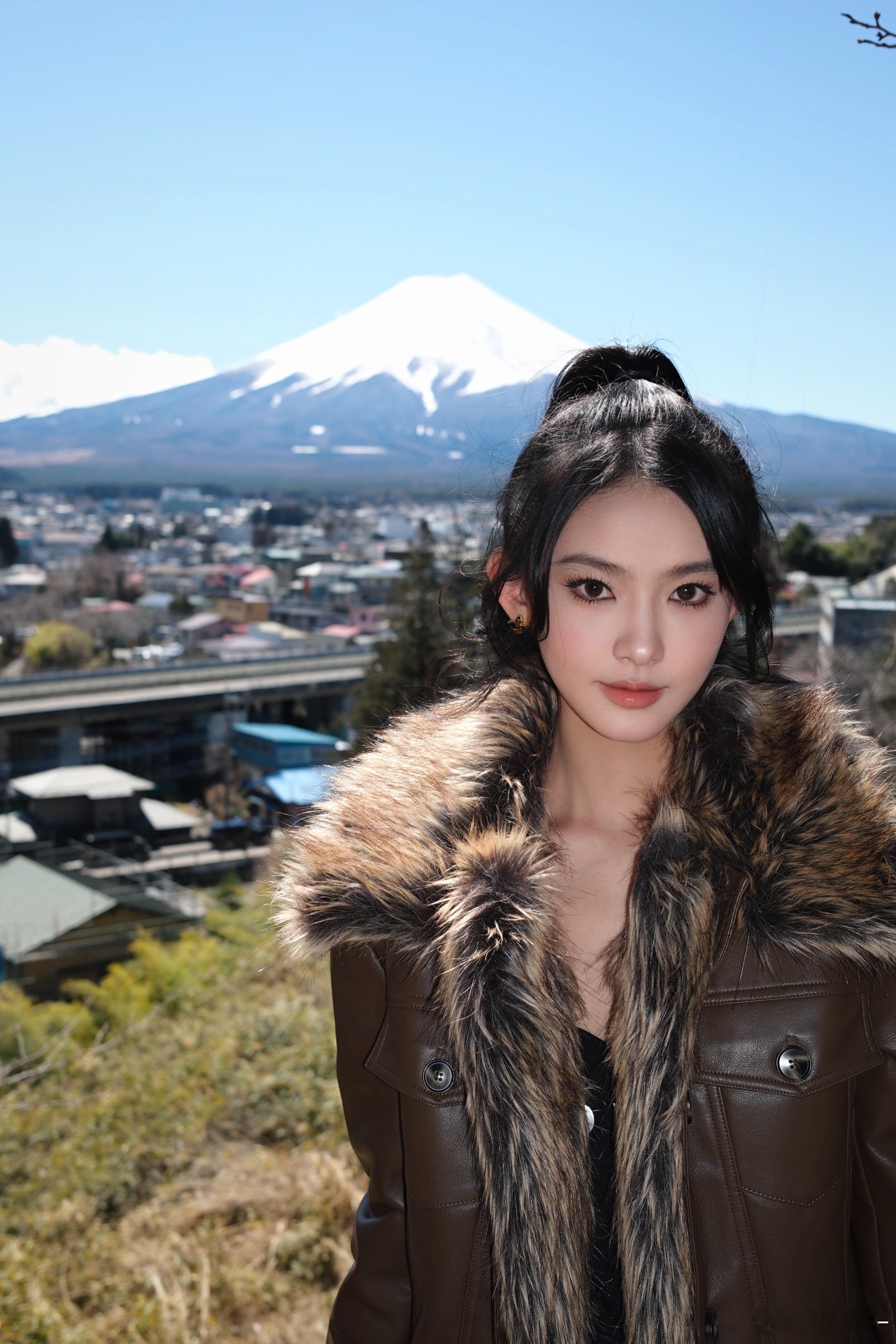 富士山下｜🗻#日常##冉儿护肤频道[超话]# 真的很幸运富士山的能见度很高！但