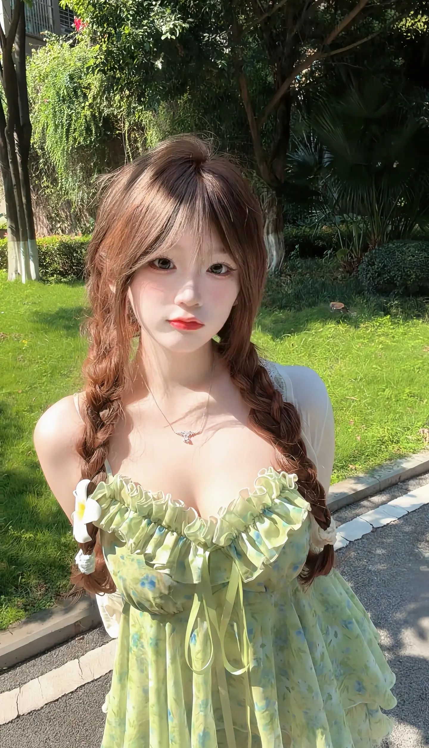 若以花为信 我想是铃兰花  铃兰花开，幸福自来