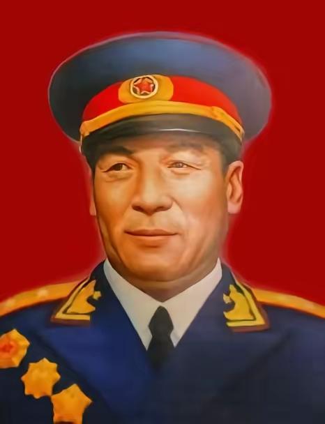 1955年授衔：他是粟裕老排长，闹衔被暂缓，次年单独补授
 
1955年中南海授