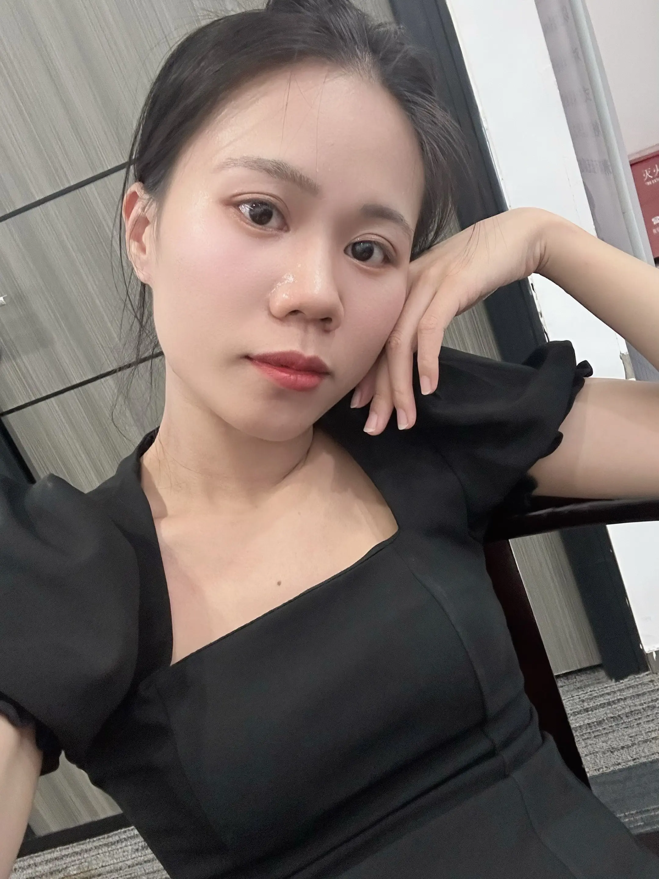 台风天喝茶，哪都不去😂😂