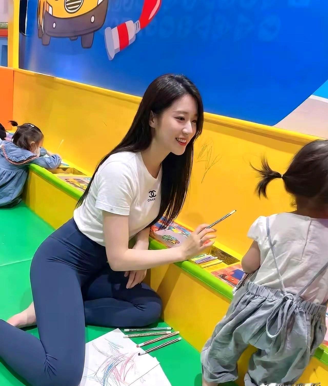 人活一辈子，到底啥才真算是自己的？别急着说房子车子，真相可能有点扎心。
有人说得