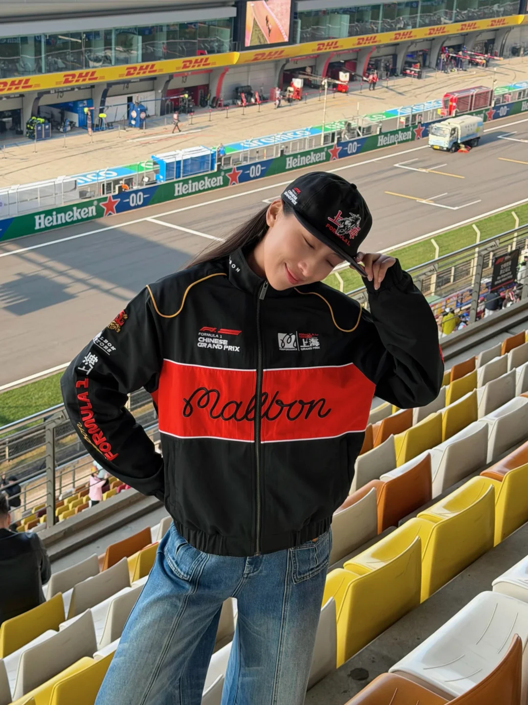 F1 Shanghai🏎️穿上了周柯宇同款