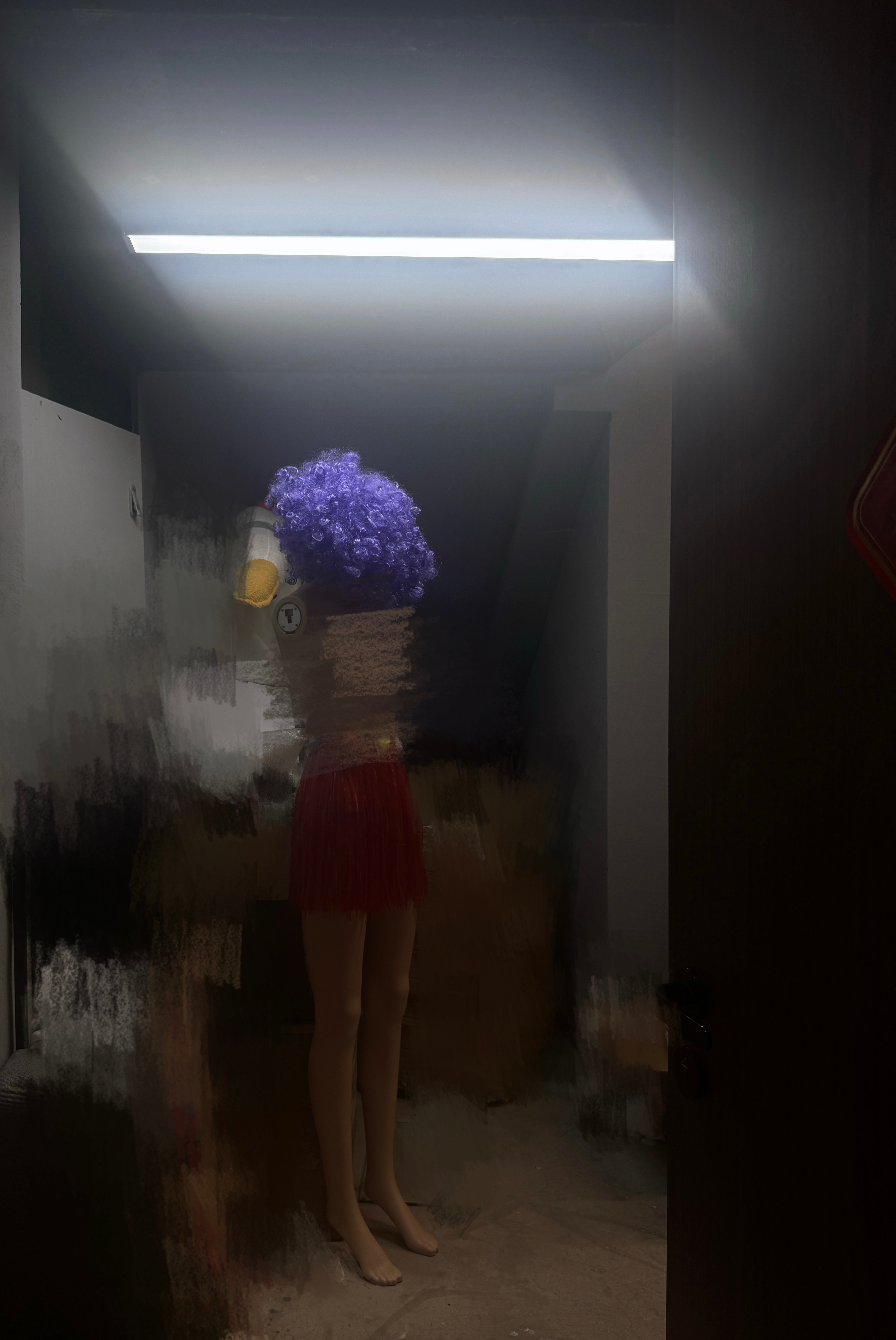 我每次进仓库，都能被我司拍摄的综艺模特道具给下一激灵！如果想看图片里模特道具到底