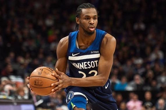 勇士不敌骑士，维金斯表现不佳，专家分析是因为普尔离开造成的


在NBA常规赛中