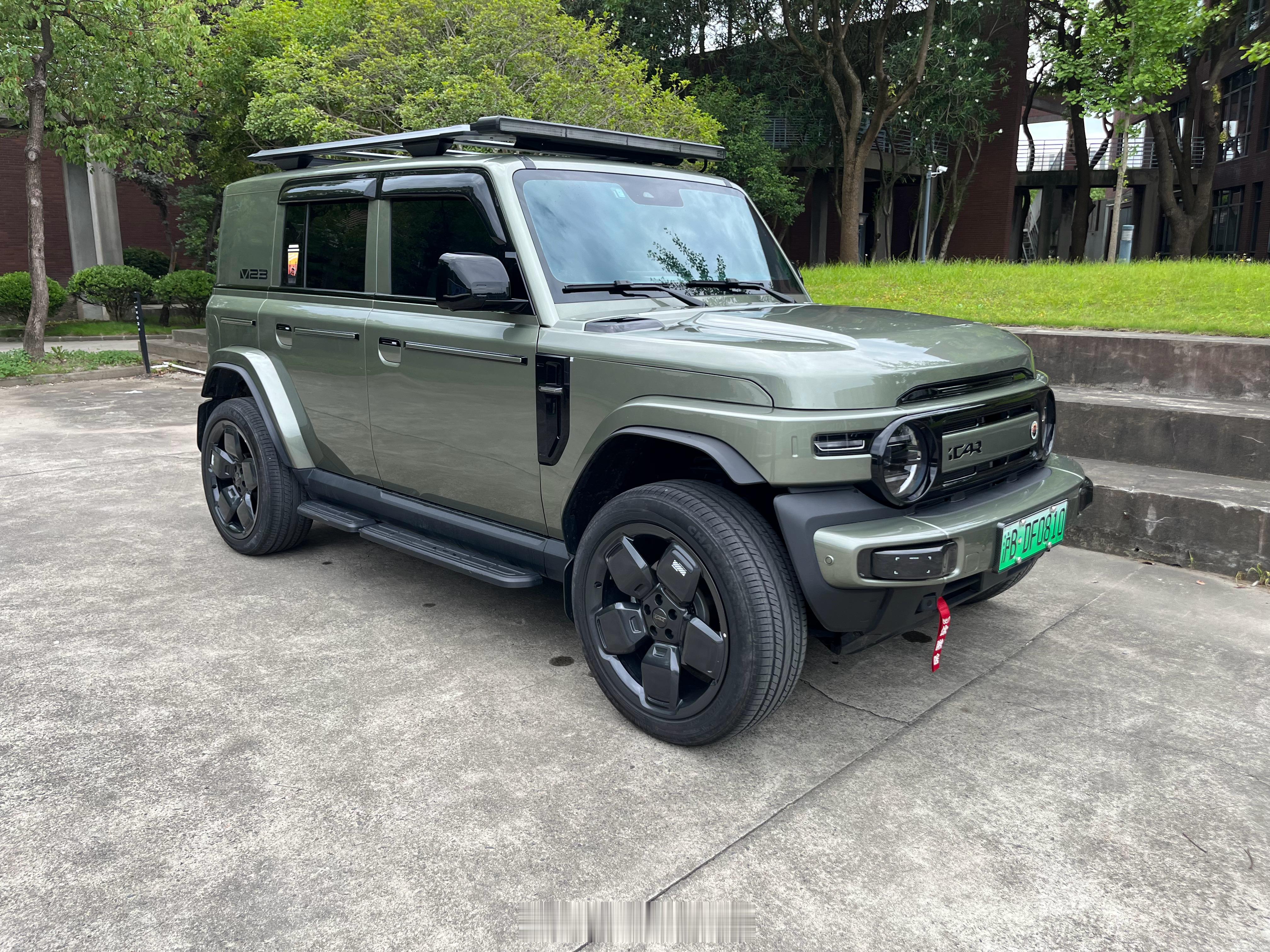 租了一辆icar V23拍视频，这车大部分地方我都满意，除了能耗。充了40度电只