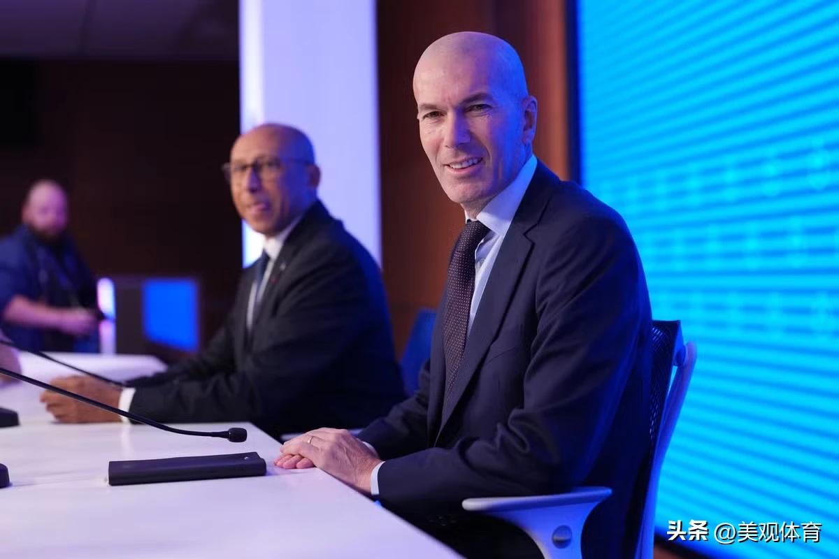齐达内确认在德尚离开后成为新的法国教练

现年54岁的齐达内长期以来一直被视为该