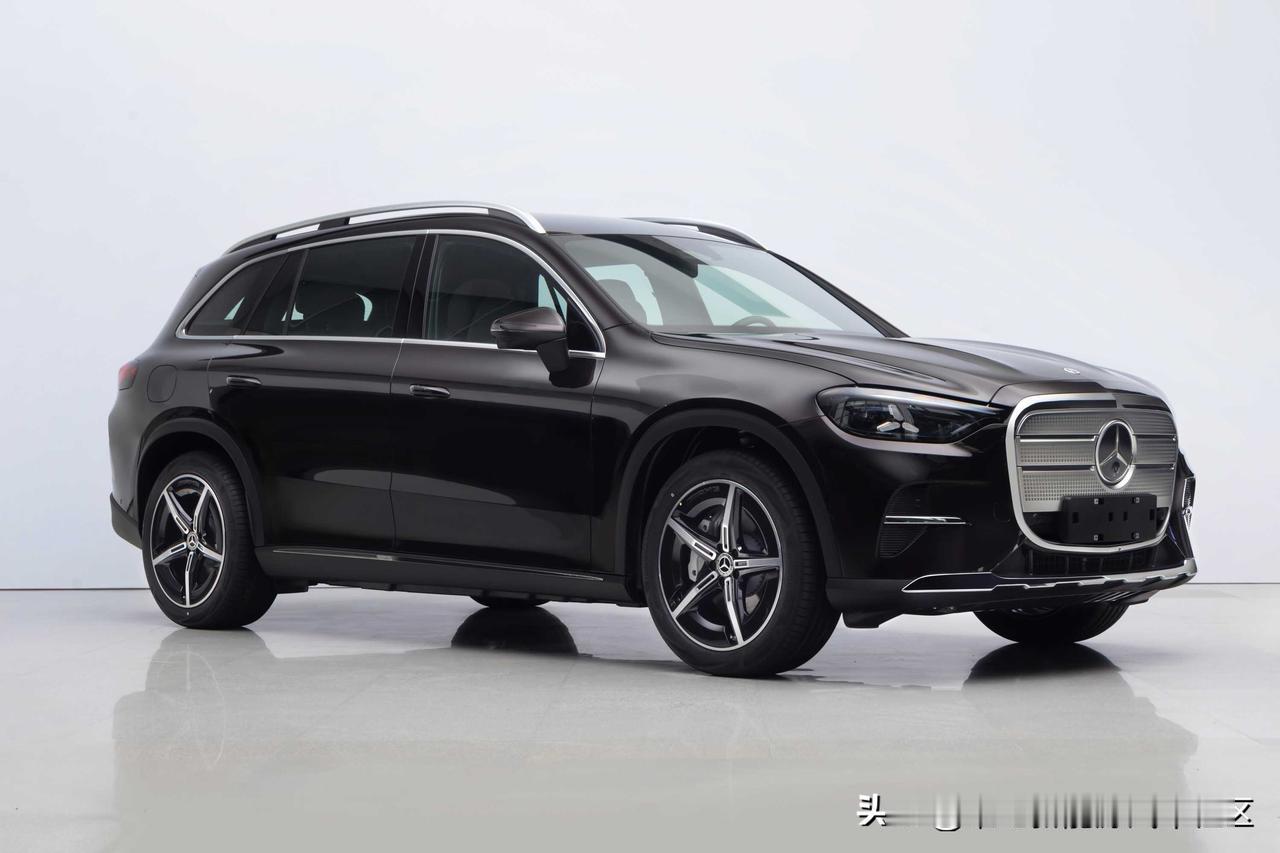 国产的北京奔驰GLC 350L工信部申报，纯电GLC最早是去年9月在海外亮相[思