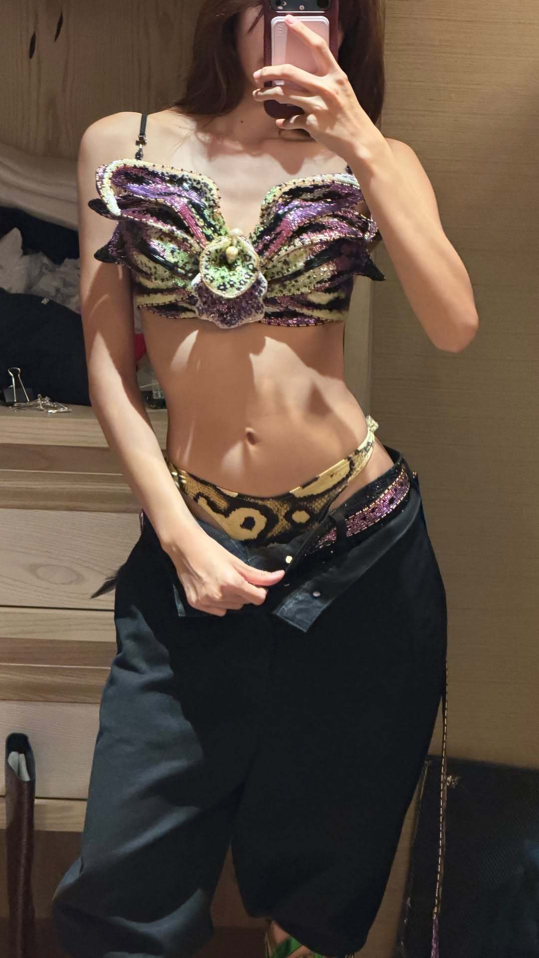睡前看到igs更新 好萌好辣[奶牛猫] ​​​