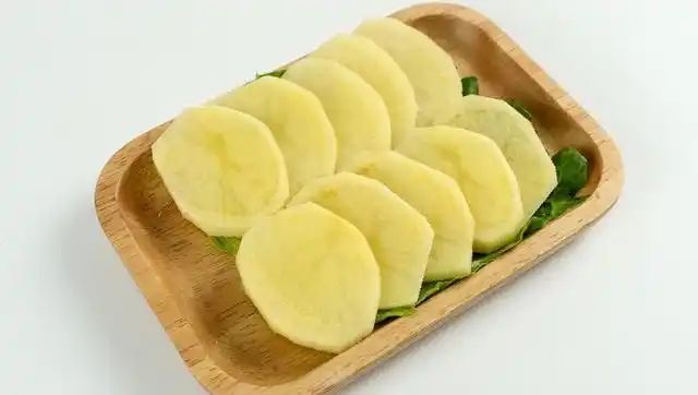 麻辣烫里最拉的菜不如土豆片，3.88只有三片，一个土豆在麻辣烫店能贡献100的收