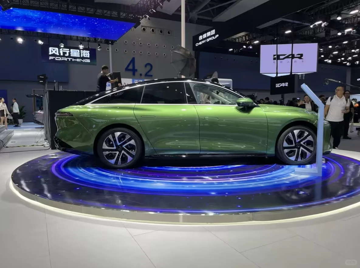 这比例有点怪，你们觉得是吗？