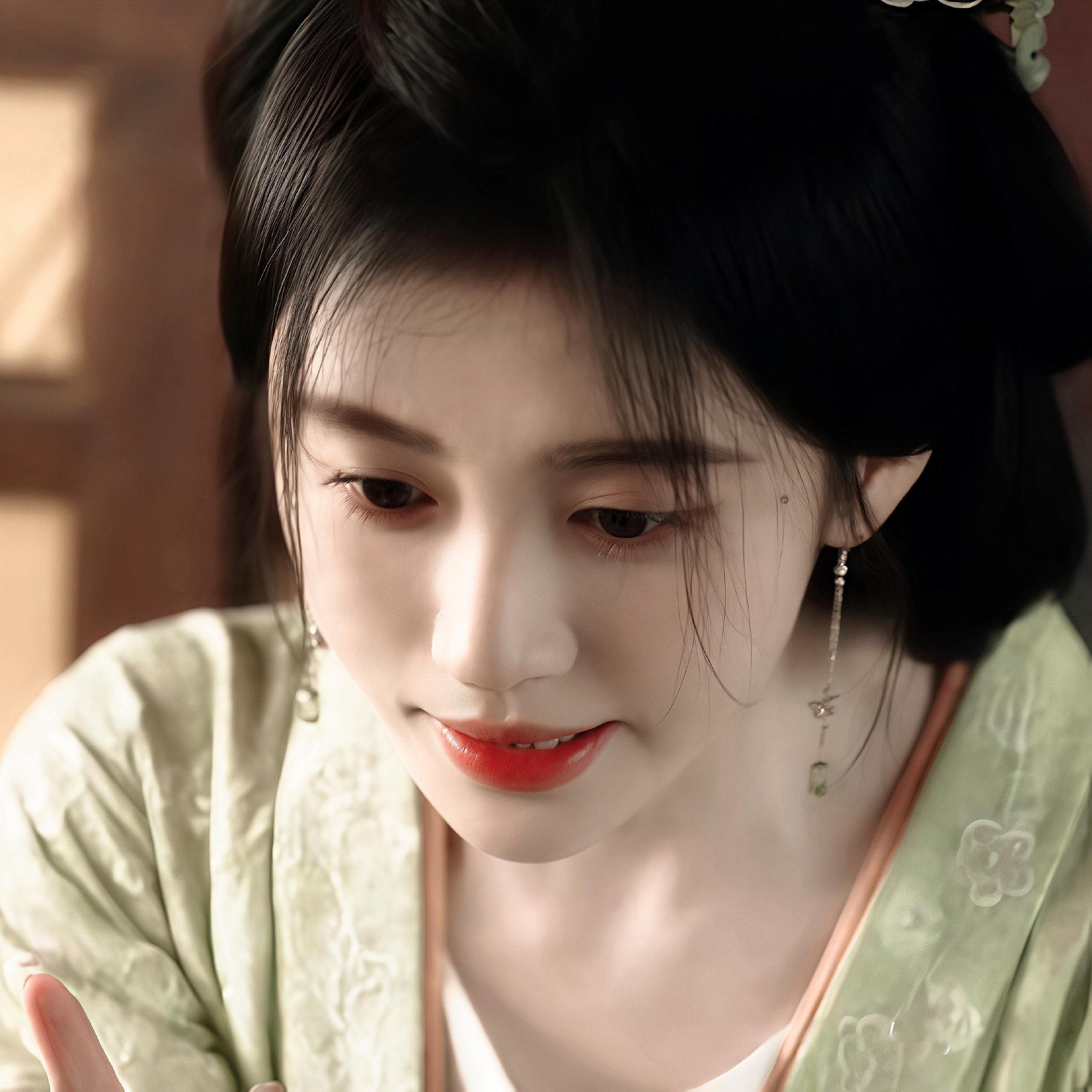 鞠婧祎杨采薇 鞠婧祎‖杨采薇双子星头像，🈲🔪🈲二改二传  专栏 · 鞠雪汐