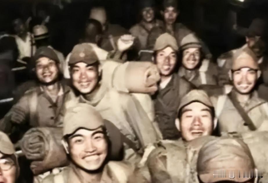 1946年，最后一艘遣返日本人的轮船开船前，负责遣返的李修业将军登上甲板，他说：
