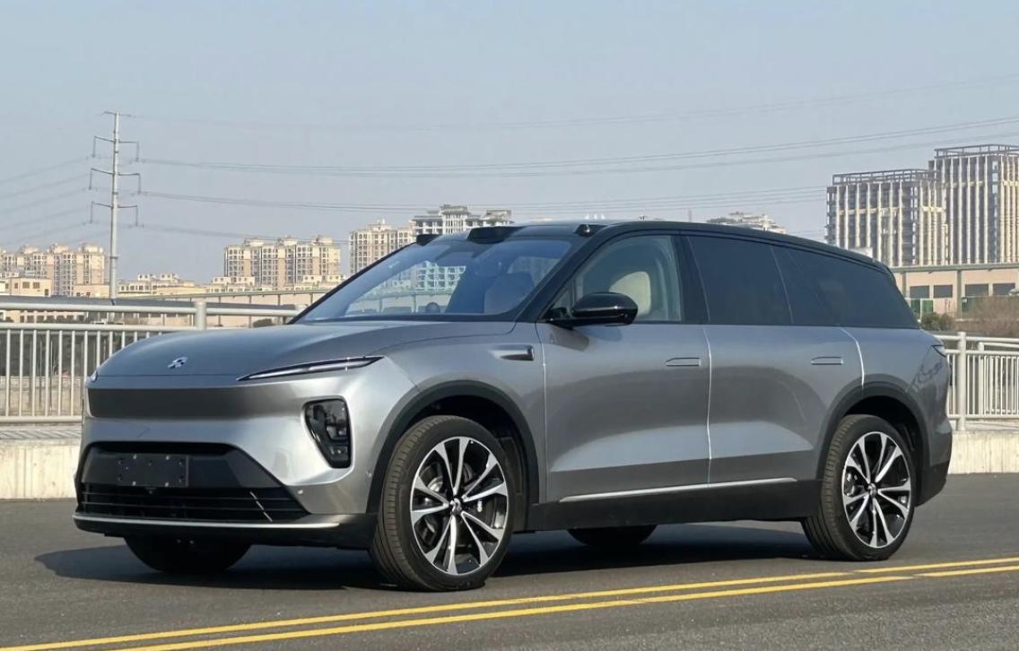 📊 汽车新势力车企交付数据（2 月）
蔚来：交付 20797 辆，同比 + 5