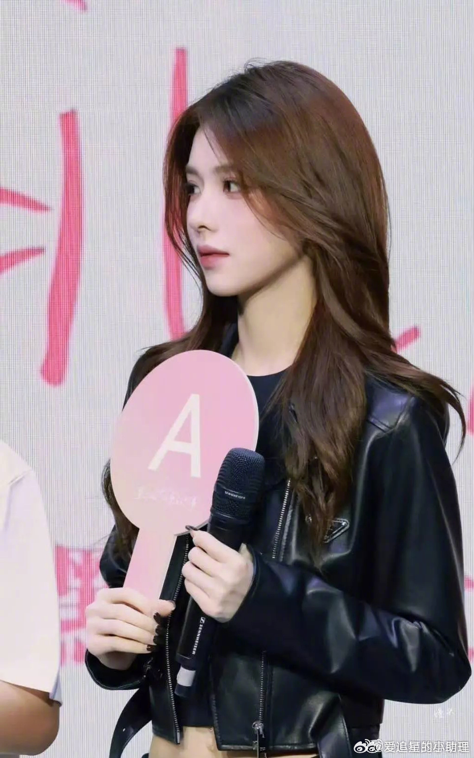 郫县热议：孙一宁进内娱，🌸会有危机感吗？孙一宁还媚呢出大事了 ​​​