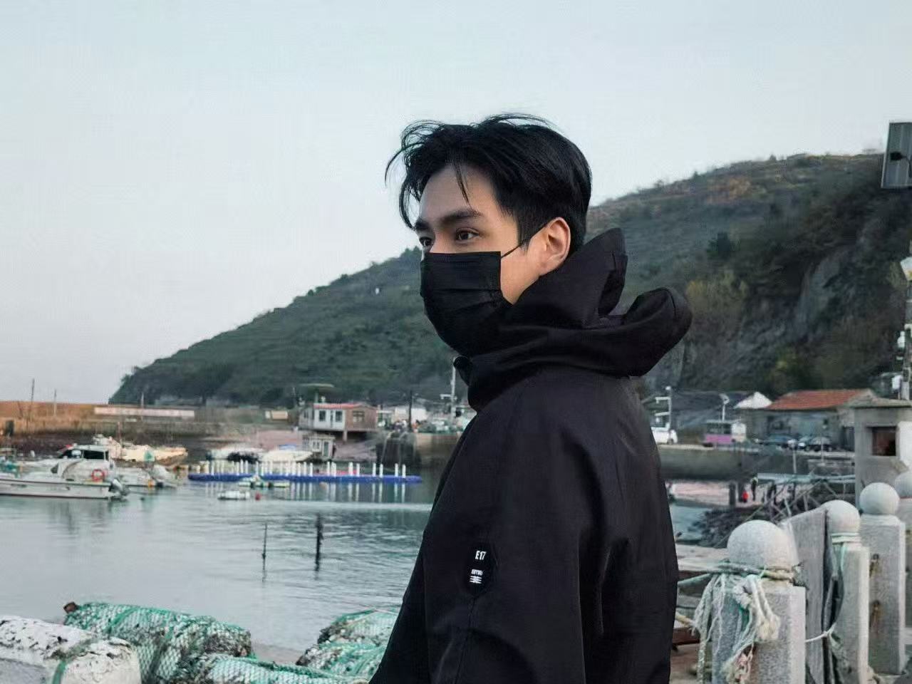 胡一天出海plog胡一天追海豚 胡一天微博营业分享出海plog，追海豚还是有点晕