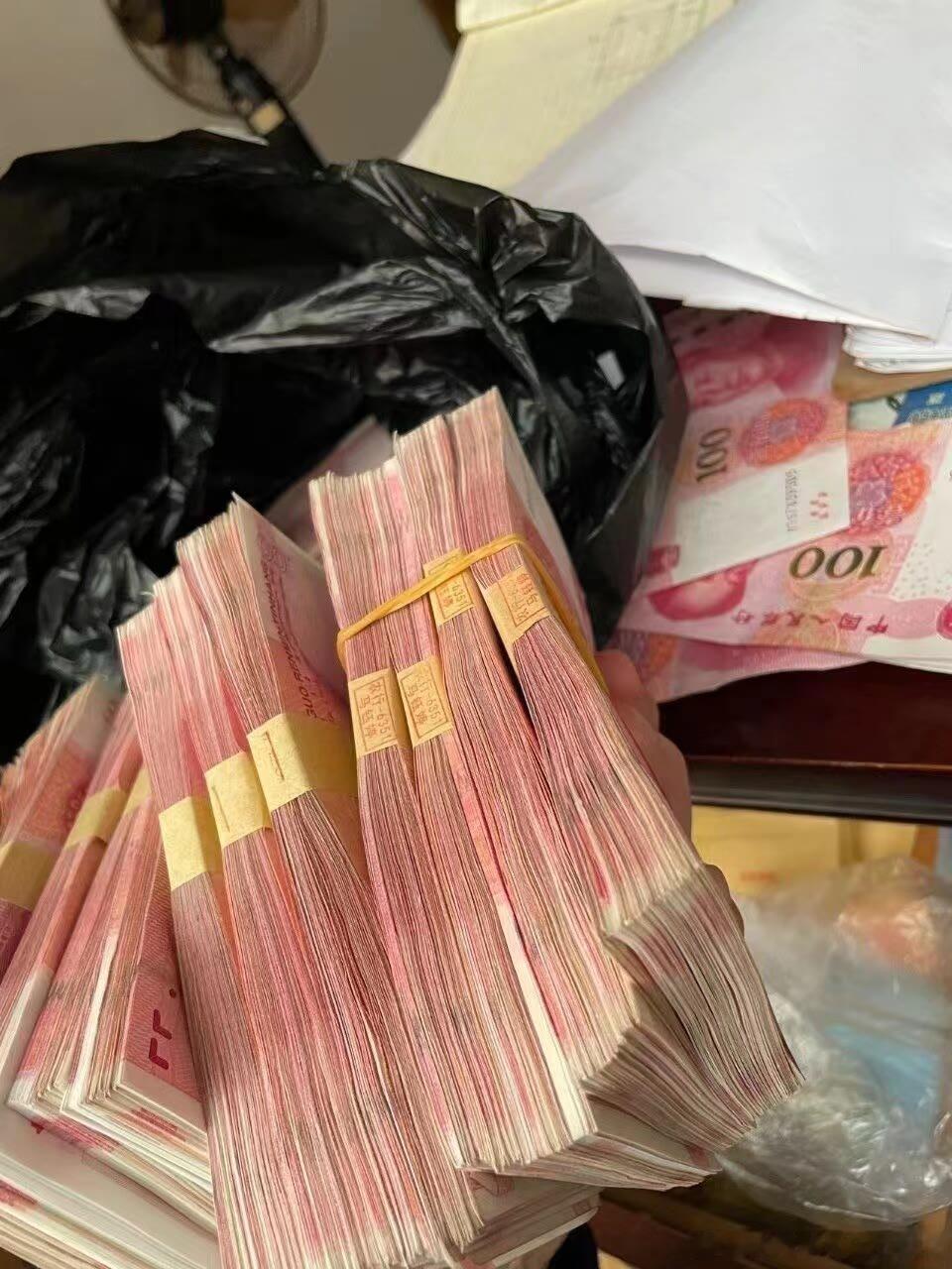 刷到莫无视，九月偏财运[鼓掌][鼓掌][鼓掌][鼓掌][鼓掌] ​ ​​​