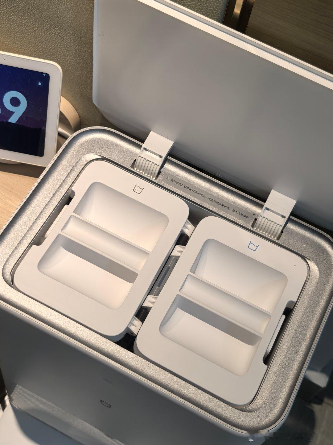 关于小米扫地机器人的一些感受，从M40到M40S，总共用过2台，也算稍微入门了，