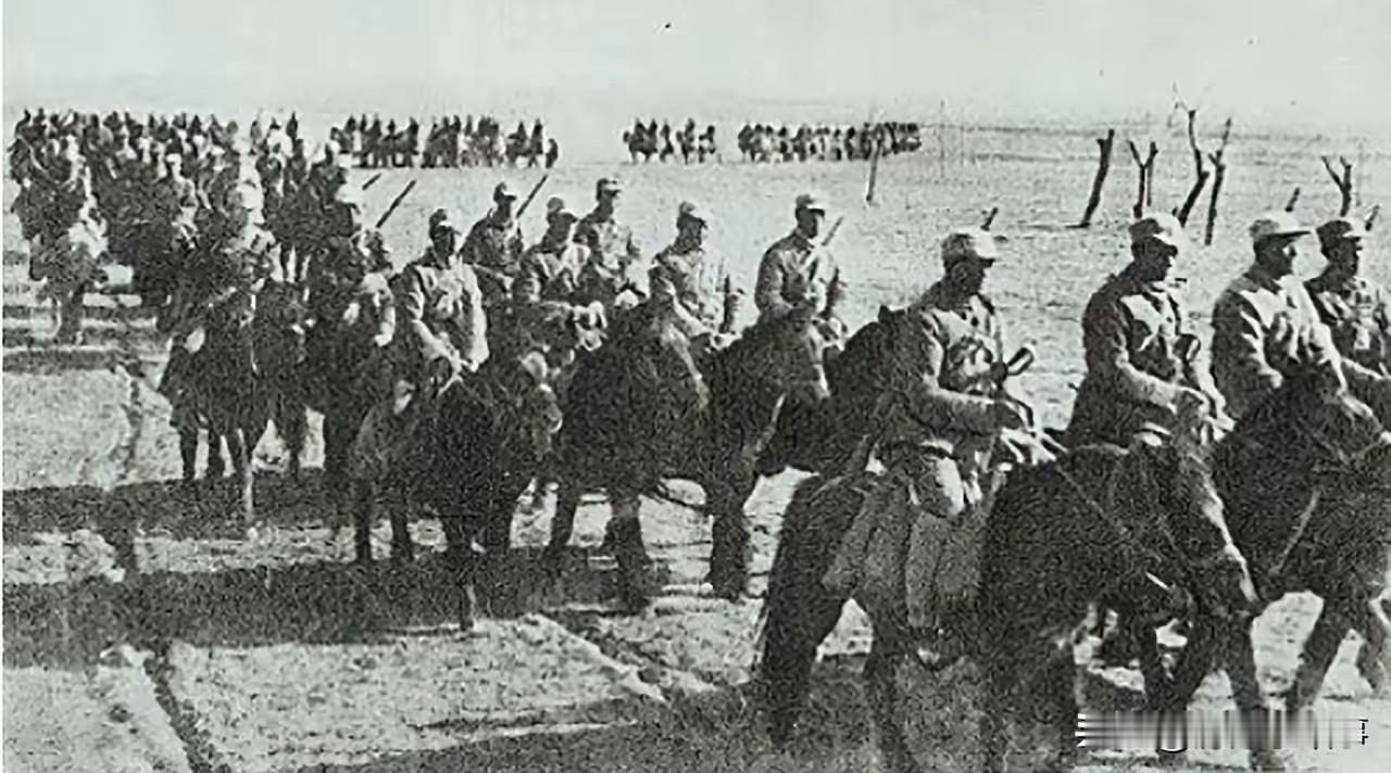 1942年，新四军26团被日军包围，眼看突围无望，团长决定与日军同归于尽，这时，