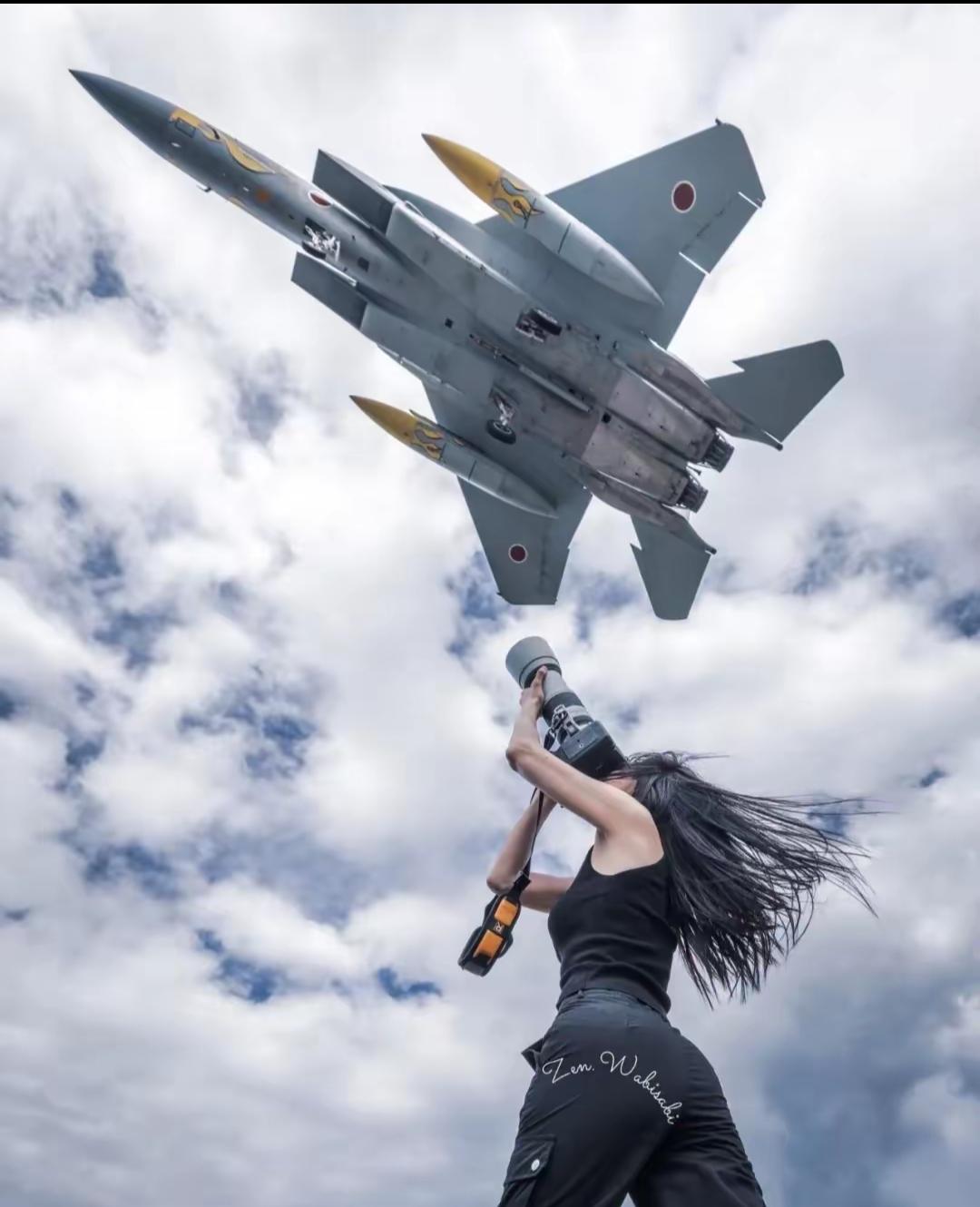 宫古海峡演训，2万米高空侦察带来的装备代差。在10月14日，中国海军辽宁舰编队穿