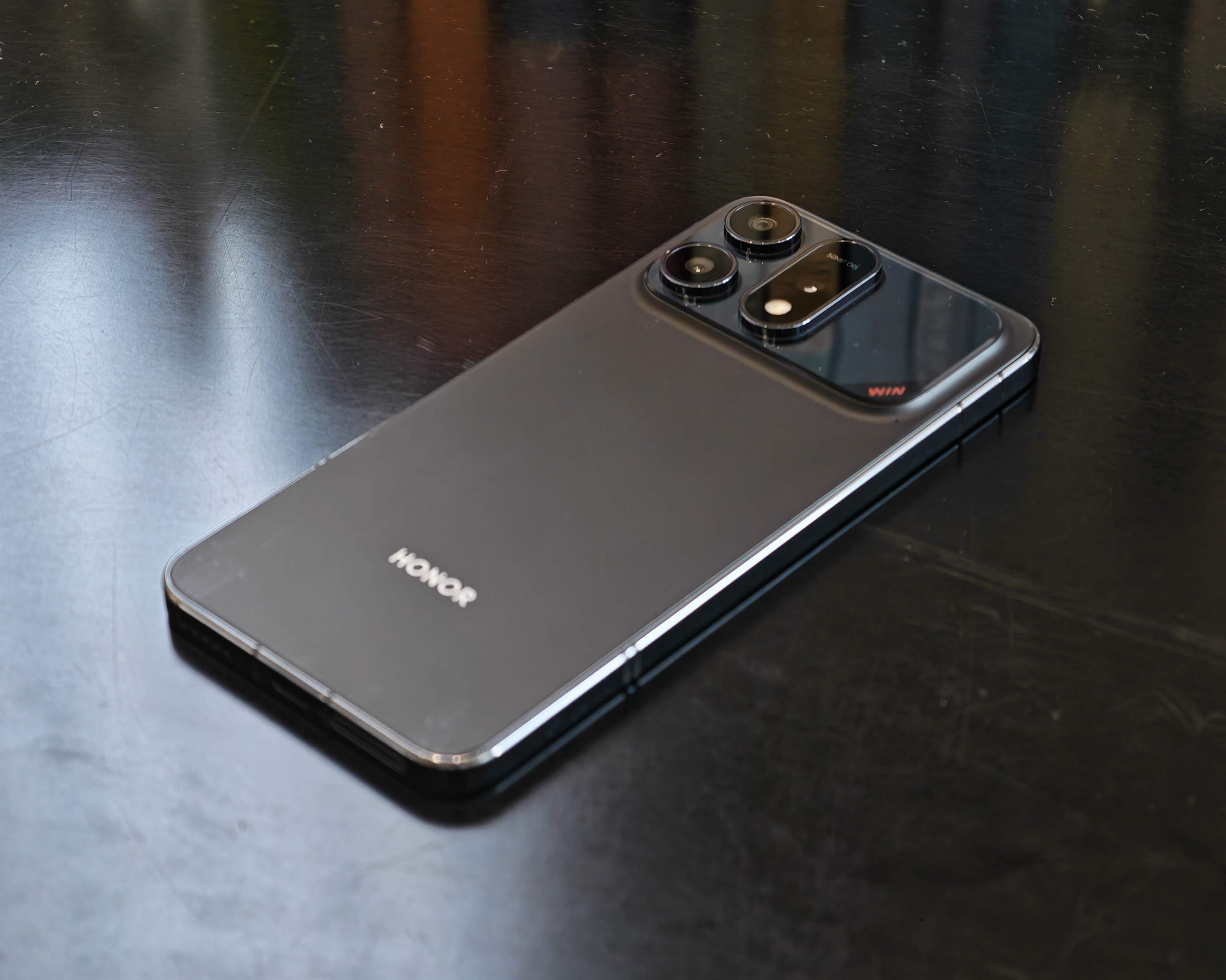 荣耀WIN Turbo京东独家发售  自从体验了万级续航，从此彻底告别充电宝！荣