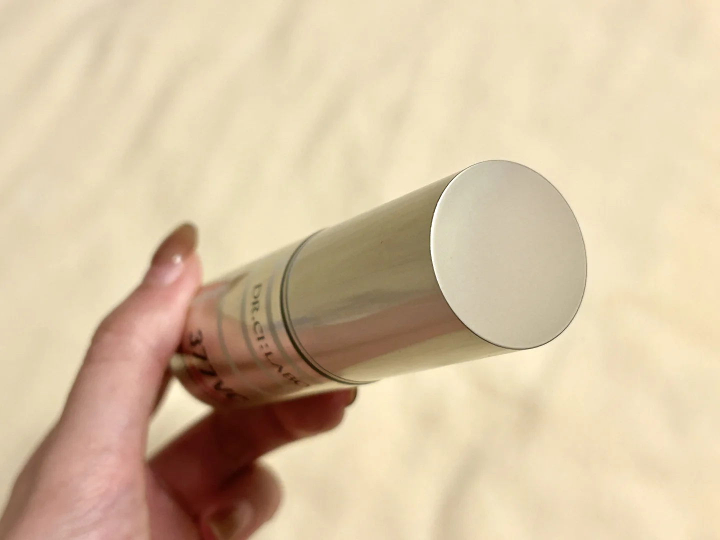 王子文我需要一个解释！！！