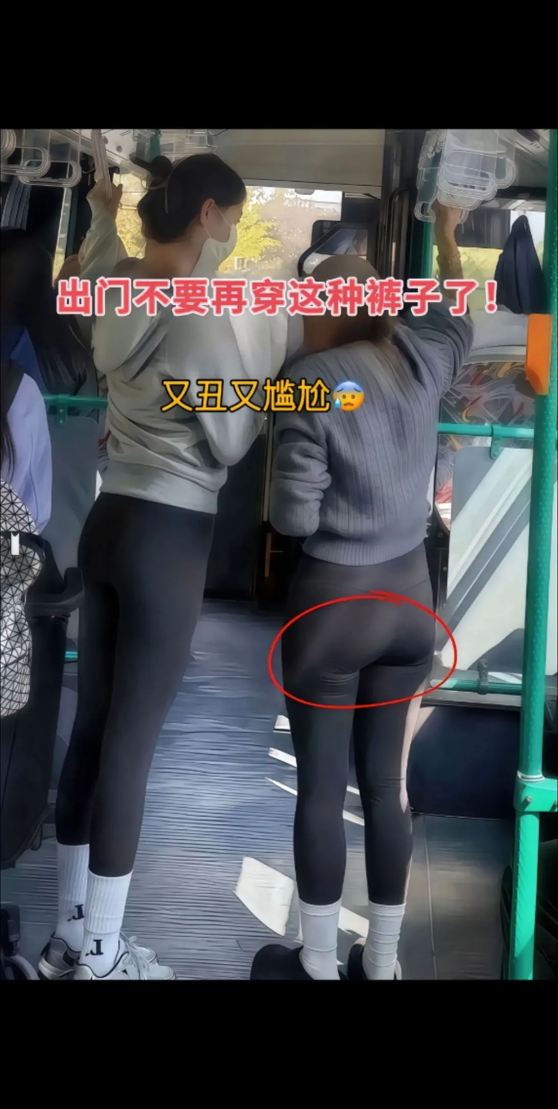 高腰设计感卡其色阔腿牛仔裤~时髦洋气，百搭显瘦，遮胯遮肉，修饰腿型~