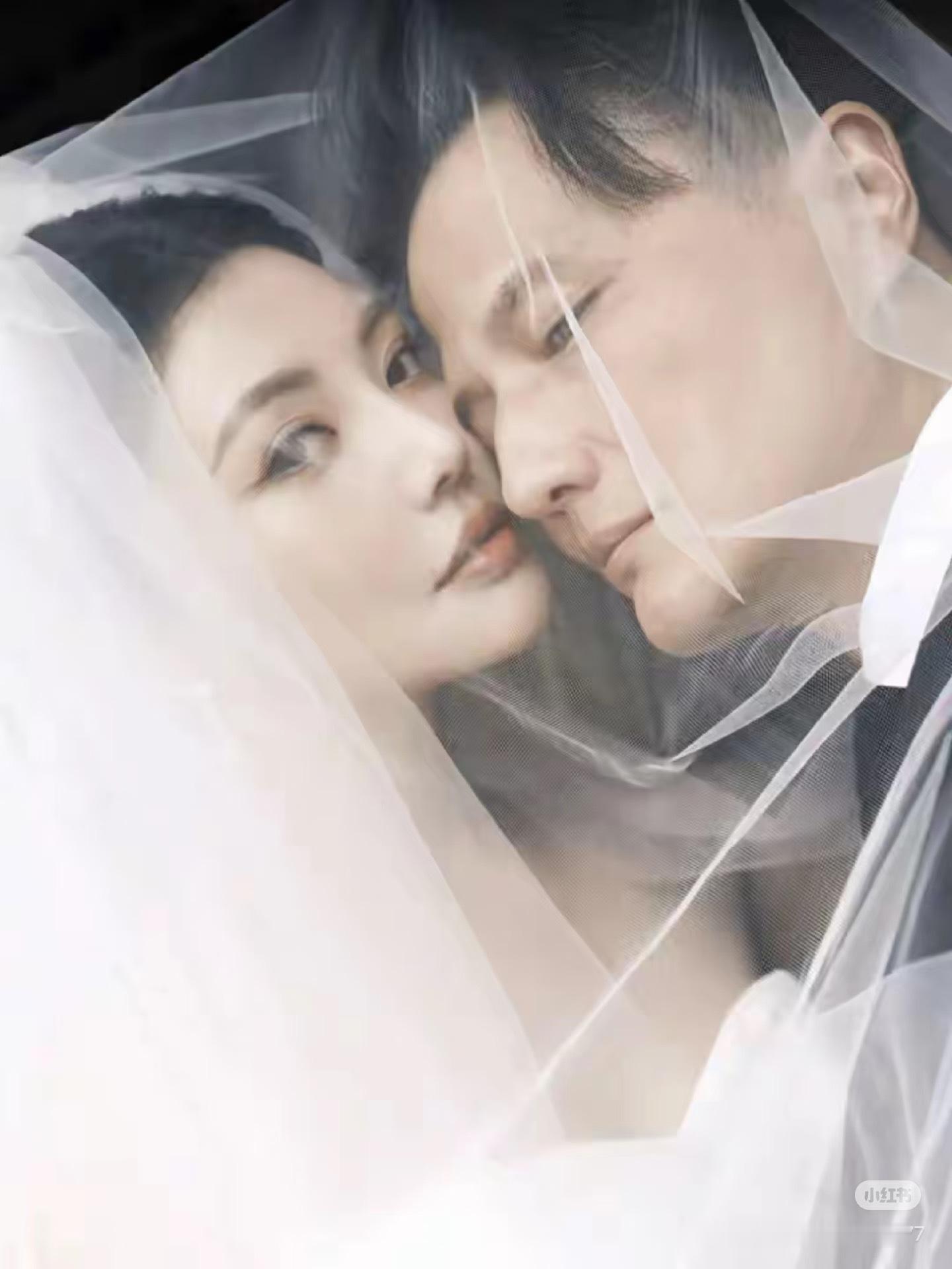 徐冬冬尹子维婚后合体哈尔滨电影周冰城电影周惊喜嘉宾就位！徐冬冬带着老公尹子维线下