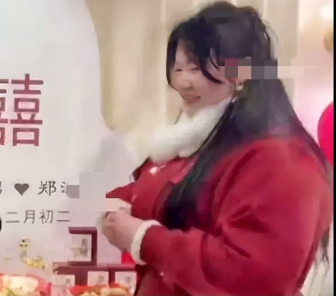 我就想问你一句，你服不服？反正我是服了[呲牙]
5个月甩肉60斤！安徽女生为婚礼