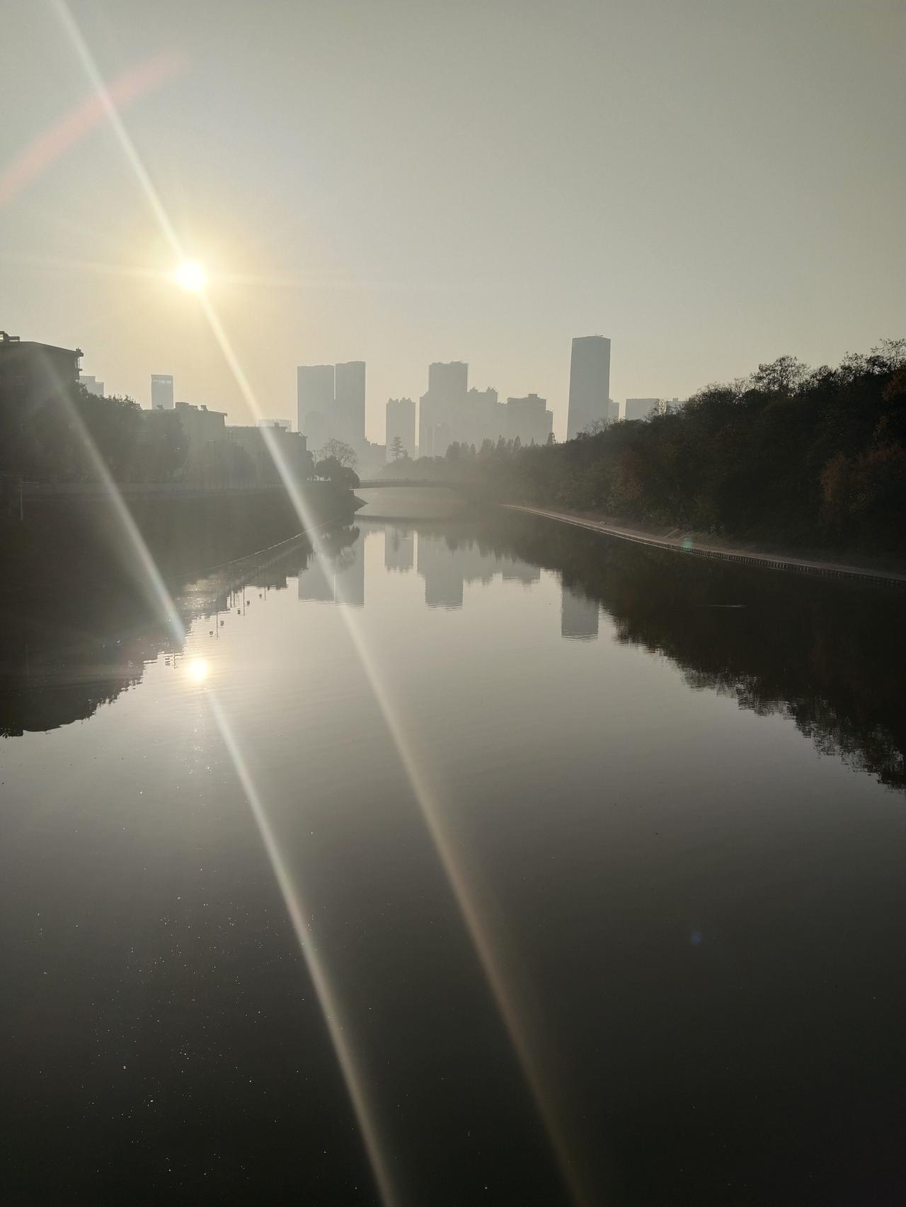 走过的路 看过的景只有在心平气和里显现出更多的美好忙而不乱才是现实生活