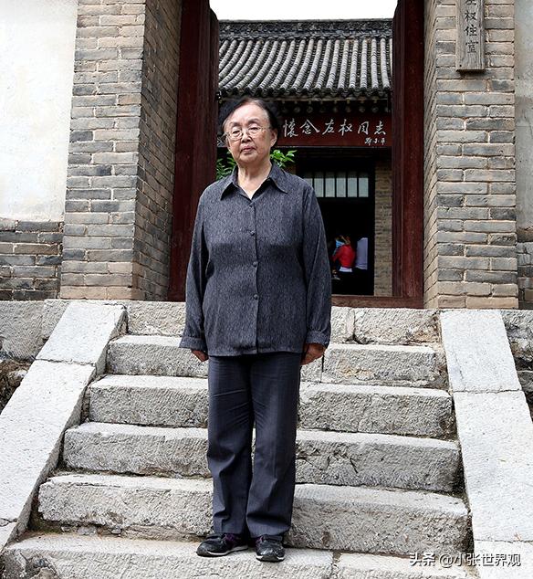 1960年，哈军工院长陈赓办公室冲进一个女孩，她大声问：“凭什么不录取我，我就要