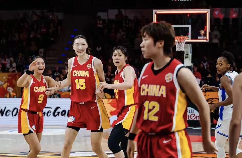 中国女篮即将对阵波多黎各女篮，大概率取胜，随着韩国日本的相继淘汰出局，中国女篮将