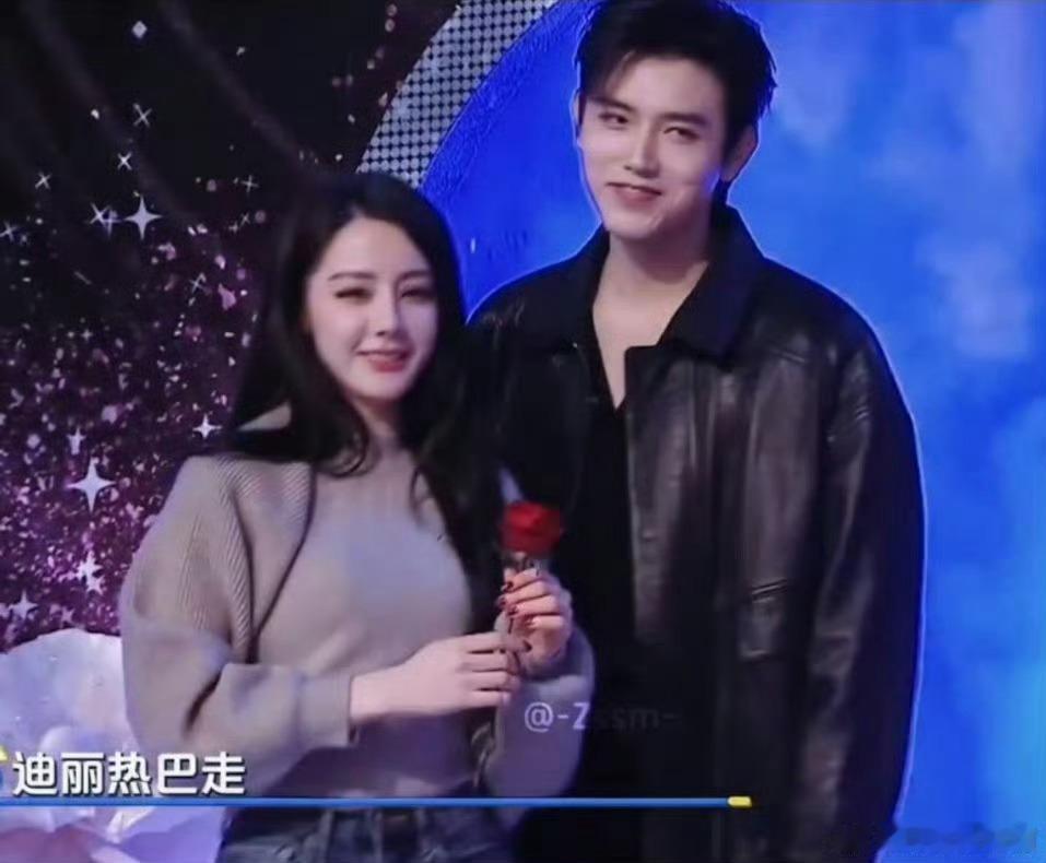 狗仔回应迪丽热巴陈飞宇恋情传闻发酵一晚上了两人都没回应，网友称两人不是很般配，你