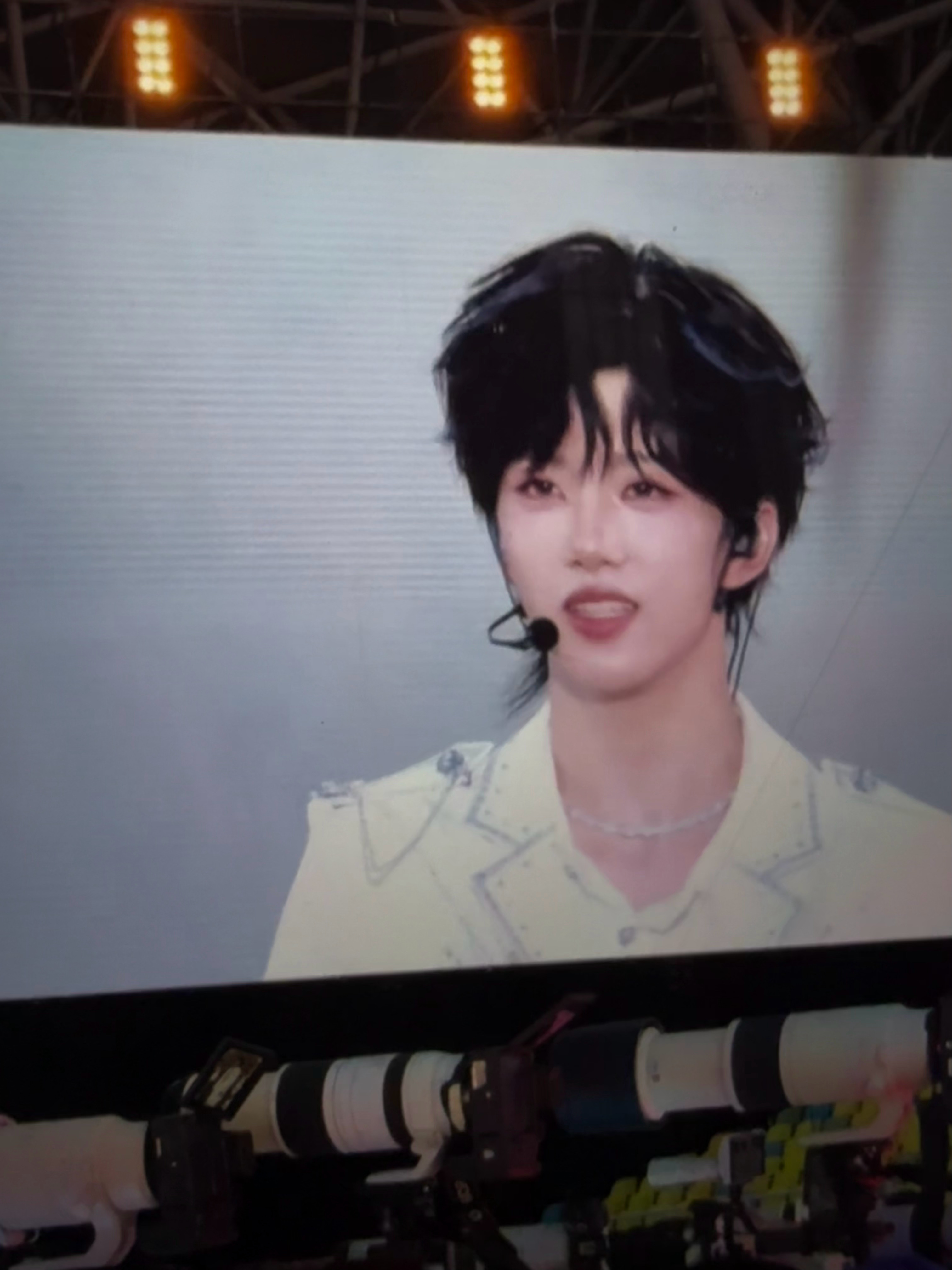 直播间咋都这么美 