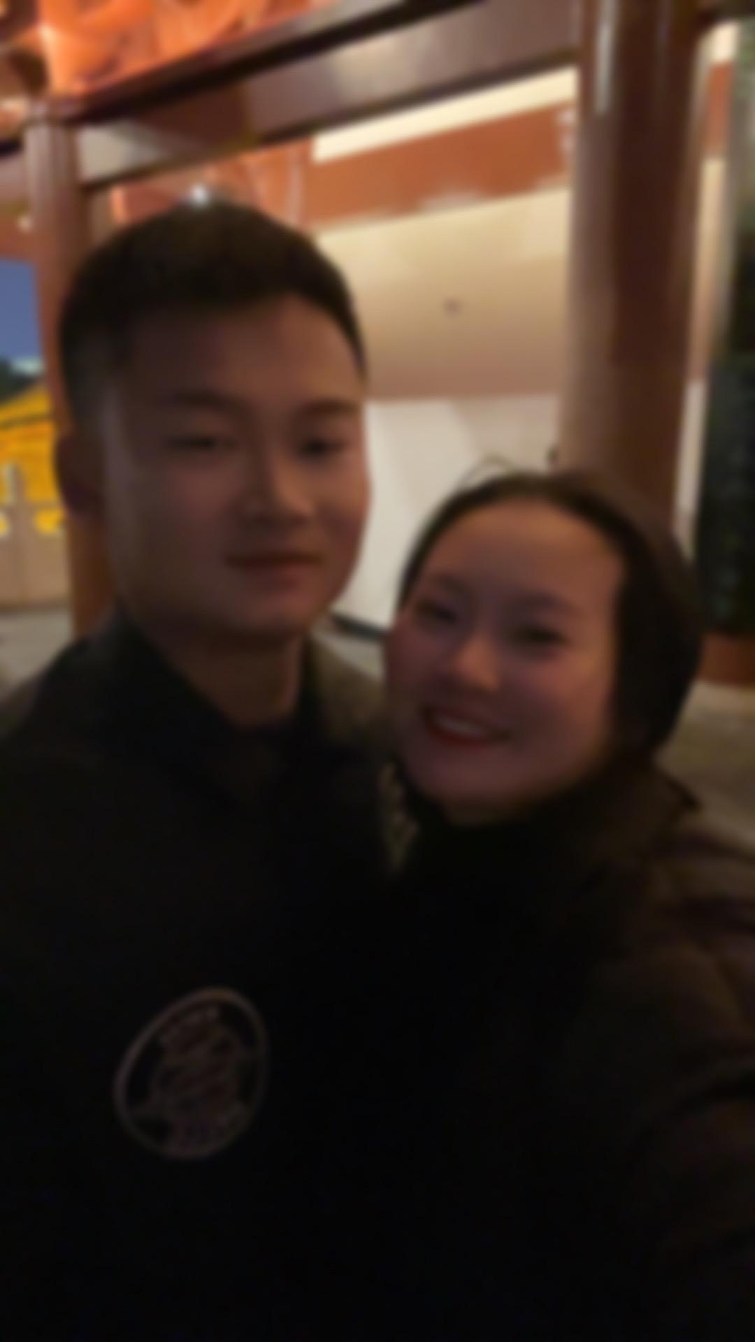 一直在一起的人才值得炫耀