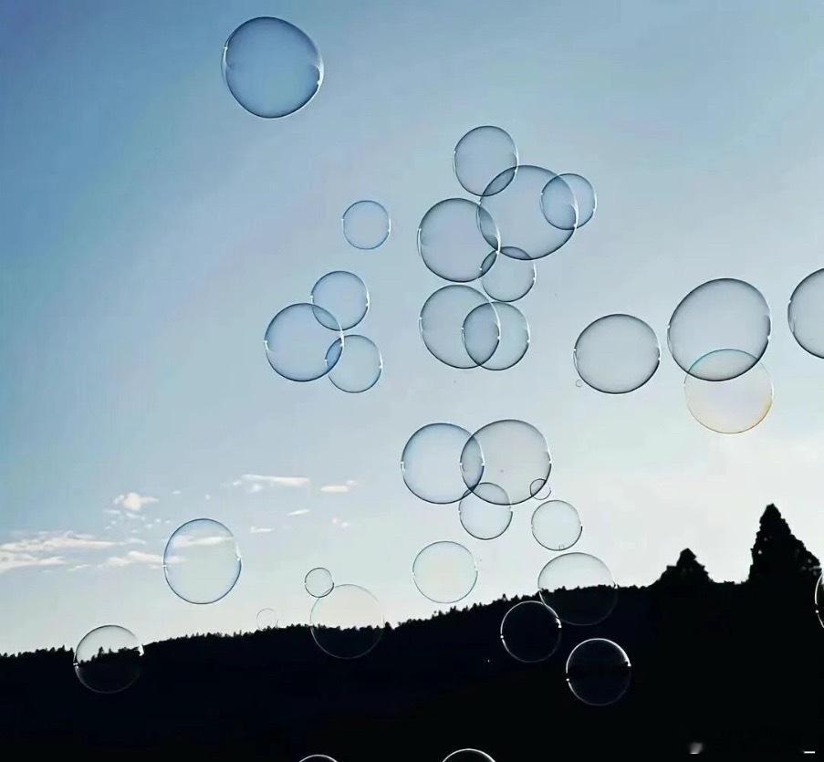 无论什么关系，提供不了情绪价值，给不了经济支持，没有正面陪伴 ，三点一样不占，那