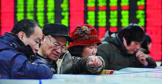 市场全天调整，三大指数低开低走。沪深两市成交额2.51万亿，较上一个交易日放量1