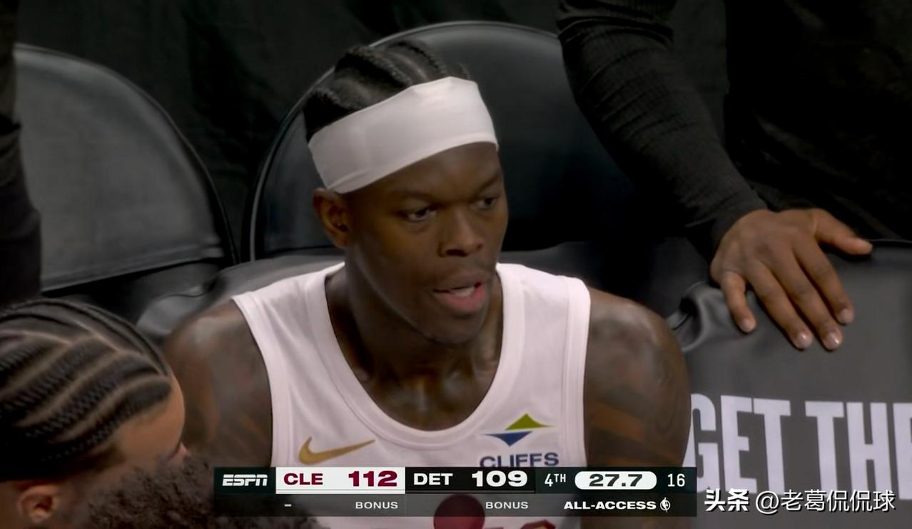 骑士球星施罗德的失误数真是让人惊呆了！在今天骑士客场以119：122不敌活塞的比