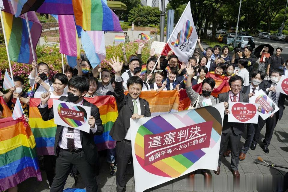 日本福冈法院判禁止同婚属于「违宪状态」
日本福冈地方法院周四裁定，禁止同性婚姻符