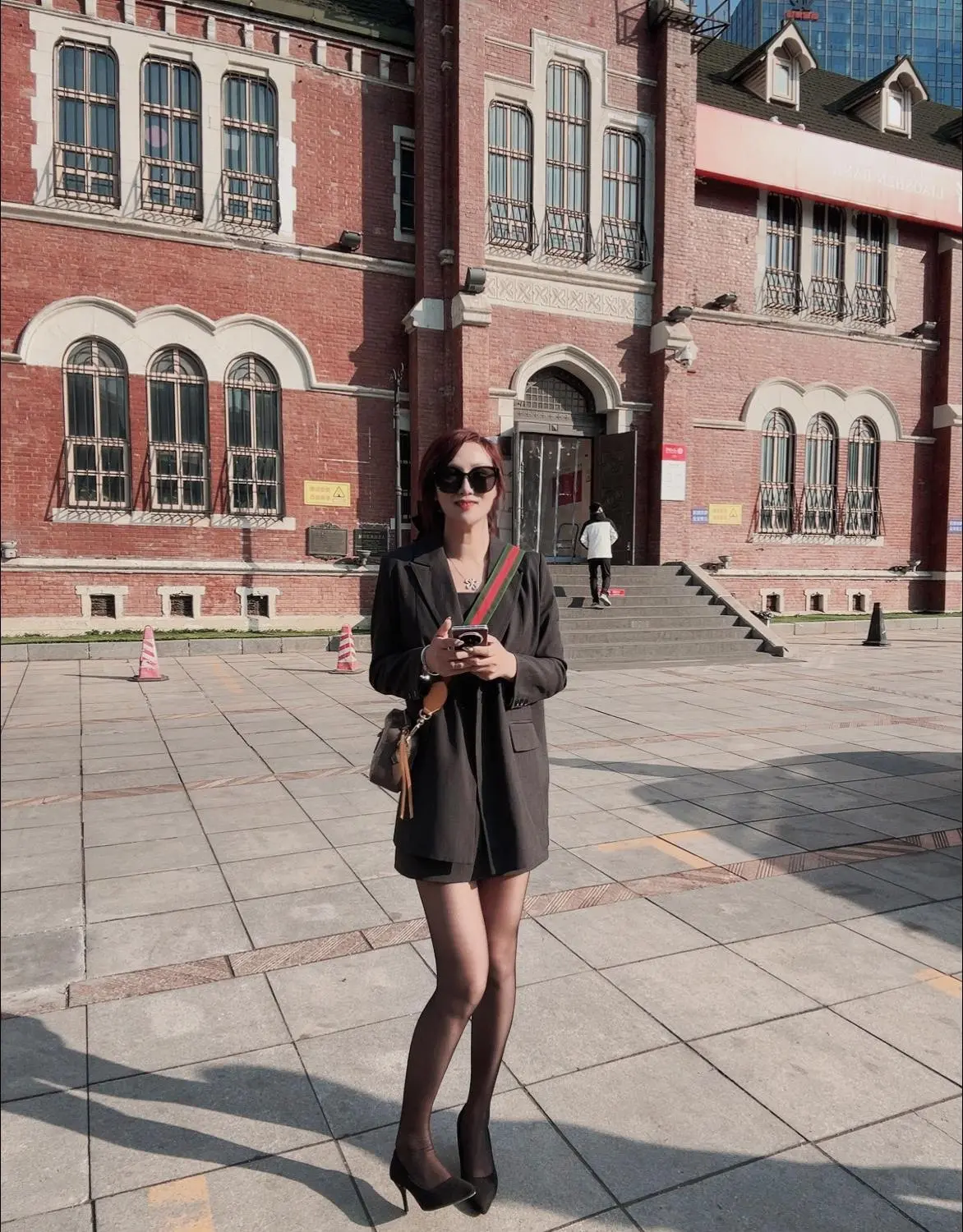 做不了世界的主人 做你的可以嘛。做不了世界的主人 做你的可以嘛