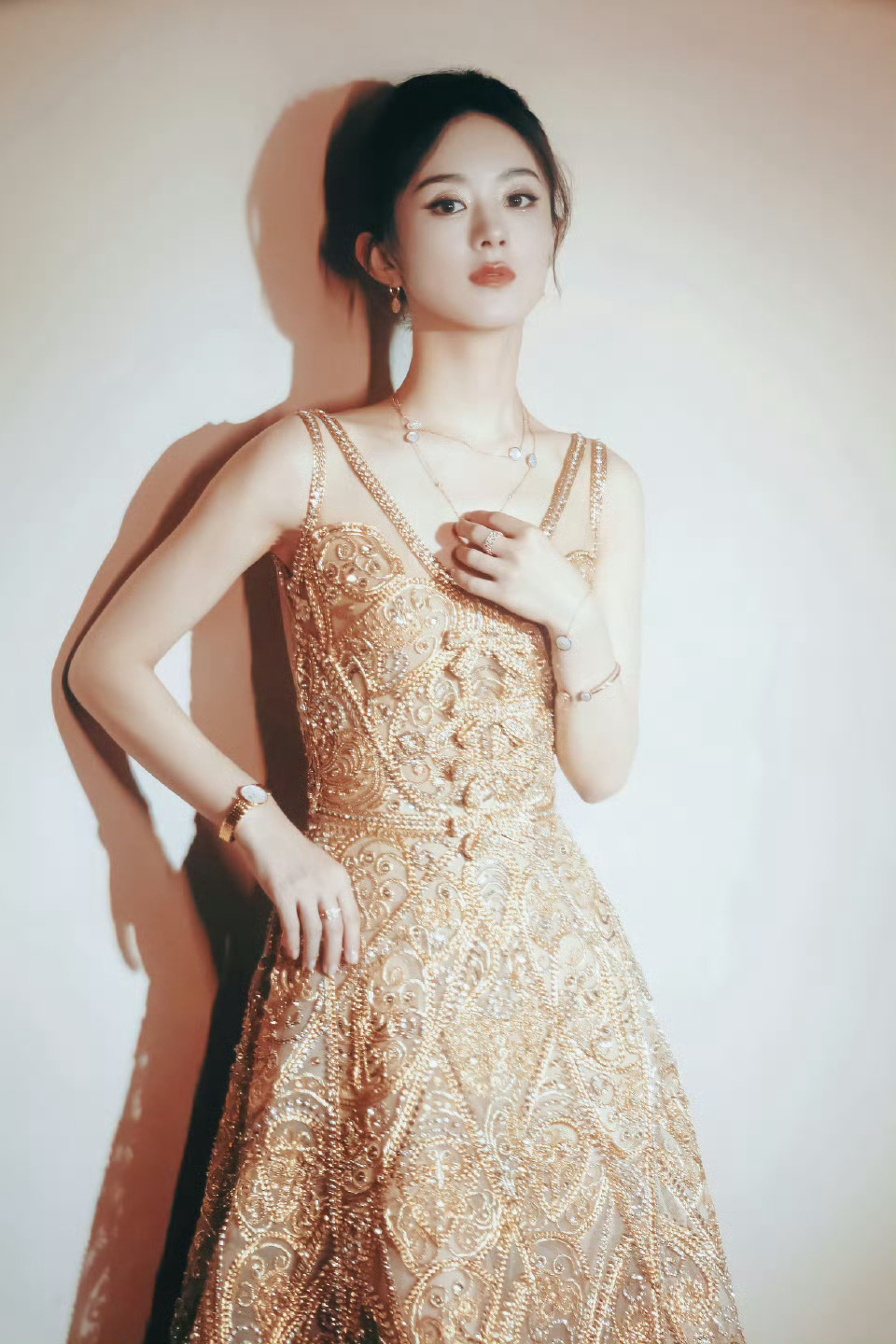 金光闪闪～我们的女王呀