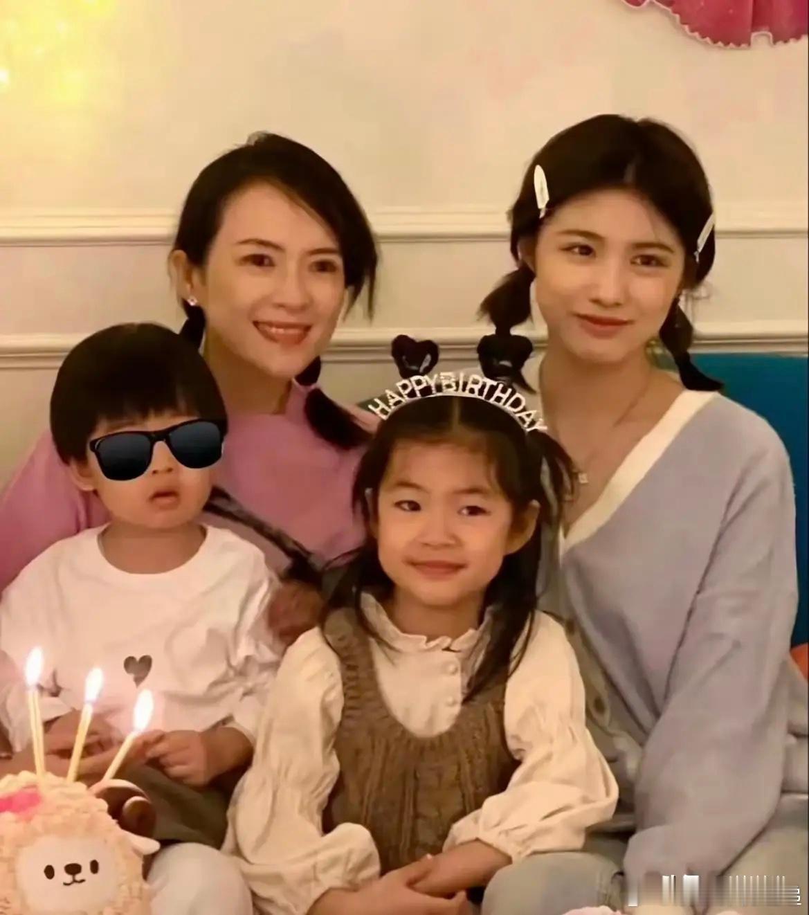 这个世界上我最搞不懂的人，就是章子怡了，明明自己已经跟汪峰分开了，为什么还要对汪