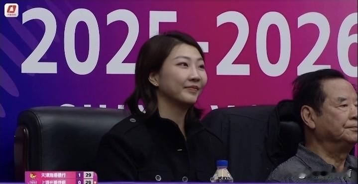 神秘嘉宾空降中国女排超级联赛！津沪女排这场焦点大战，在天津体育馆打，就职于天津南